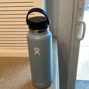 Rain Hydro Flask